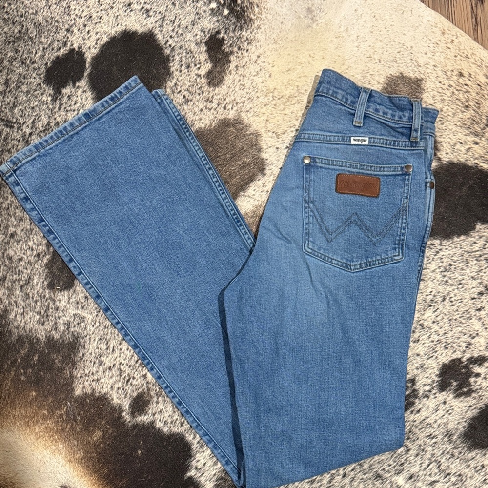 Wrangler Westward Boot Jean - Picture 5 of 9